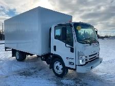 2025 Isuzu NPR-HD GAS 16' van body - Photo 2