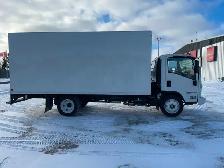 2025 Isuzu NPR-HD GAS 16' van body - Photo 3