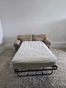 FREE DELIVERY Compact and Cozy 2 Seater Pullout Sofabed/Loveseat - Photo 9