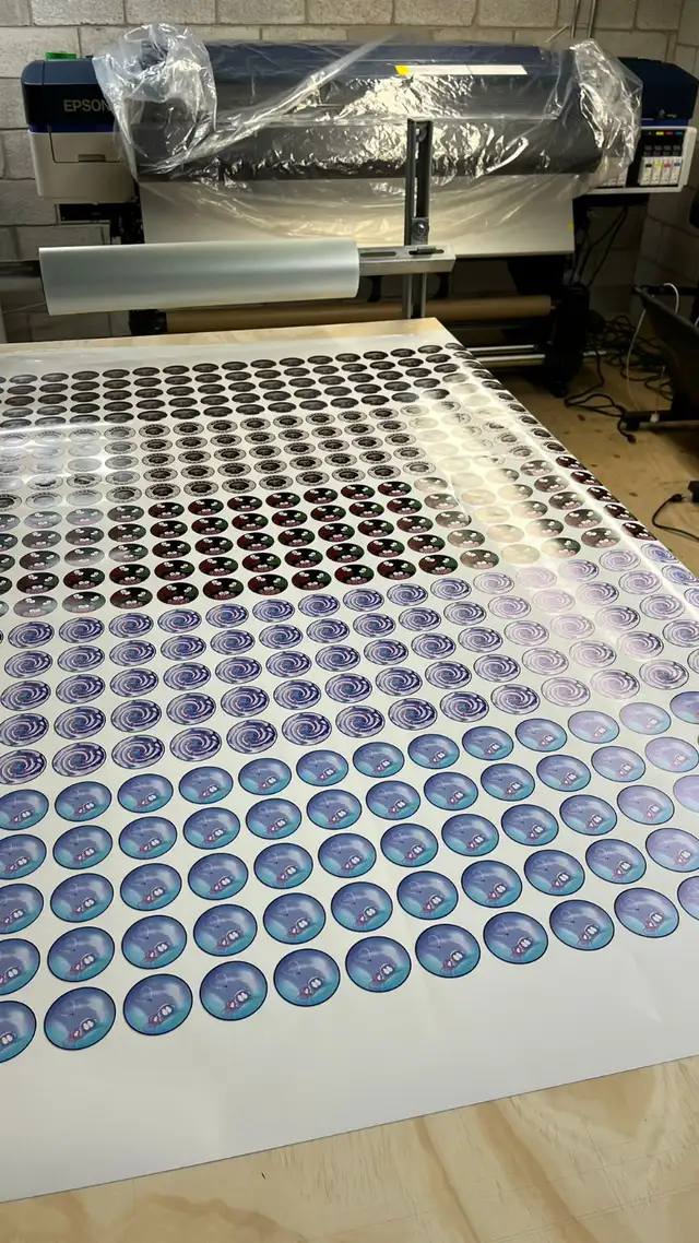 Stickers & Label Printing - Photo 5