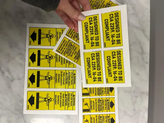 Stickers & Label Printing - Photo 7