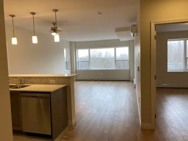 Check us out for rental incentives on selected 2 bedroom Suites - Photo 5