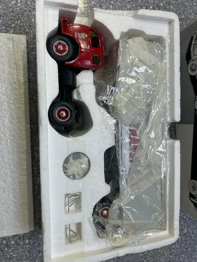 First gear 1953 white Canadian pacific 1/34 scale model - Photo 3