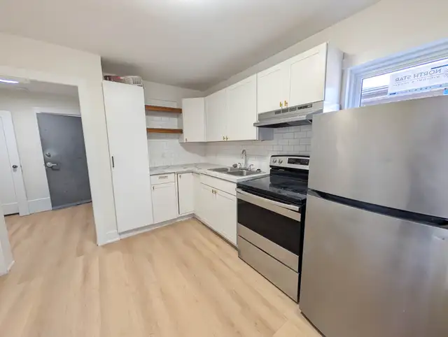 59 Carrick Ave, Hamilton - 3 Bedroom Upper Unit - Photo 5