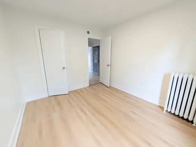 59 Carrick Ave, Hamilton - 3 Bedroom Upper Unit - Photo 9