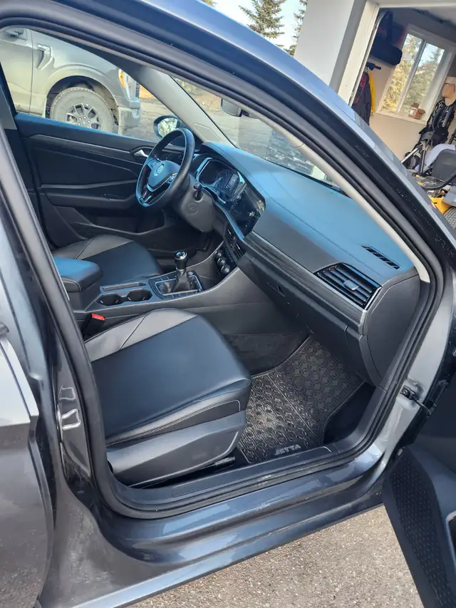 2019 Volkswagon Jetta - Photo 6