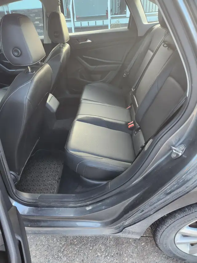 2019 Volkswagon Jetta - Photo 7