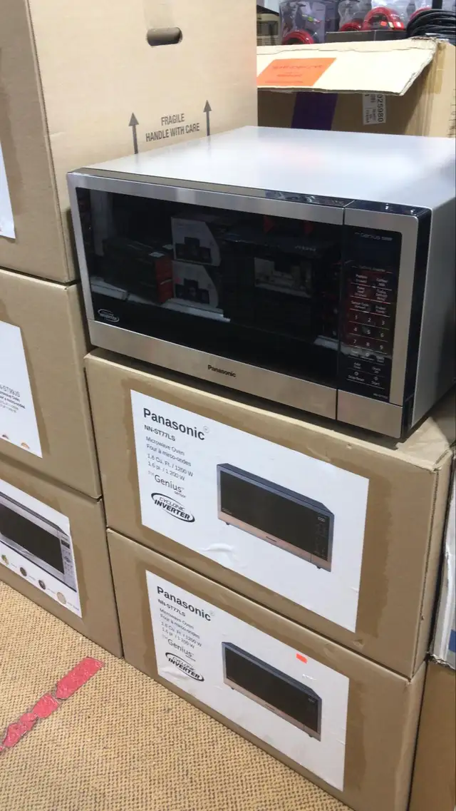 PANASONIC 1.6 CUFT MICROWAVE OVEN STAINLESS STEEL