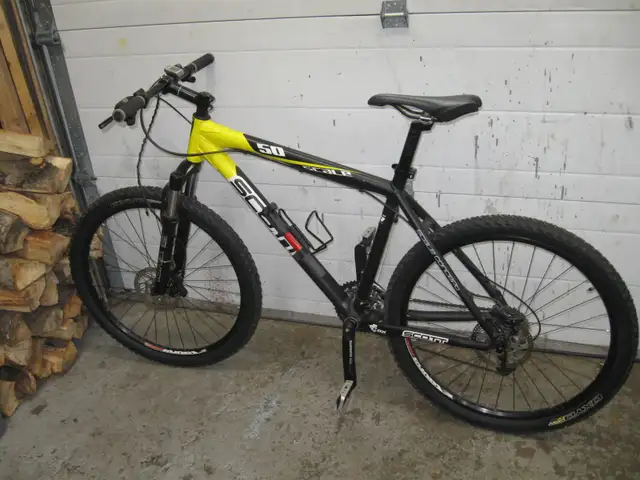 Scott Scale 50 Mountain Bike - $500