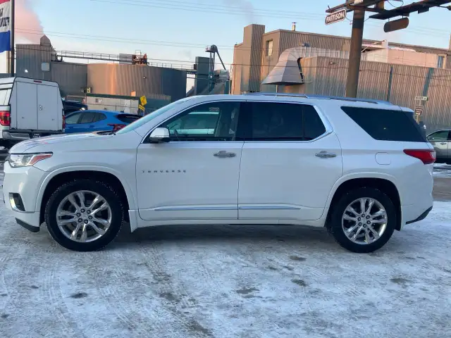 2018 Chevrolet Traverse High Country - Photo 3