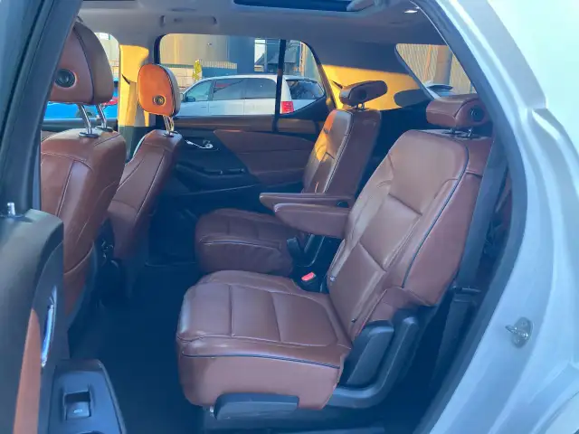 2018 Chevrolet Traverse High Country - Photo 8