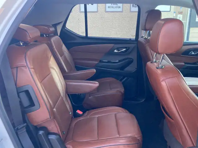 2018 Chevrolet Traverse High Country - Photo 10