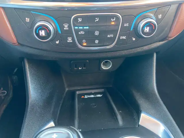 2018 Chevrolet Traverse High Country - Photo 16