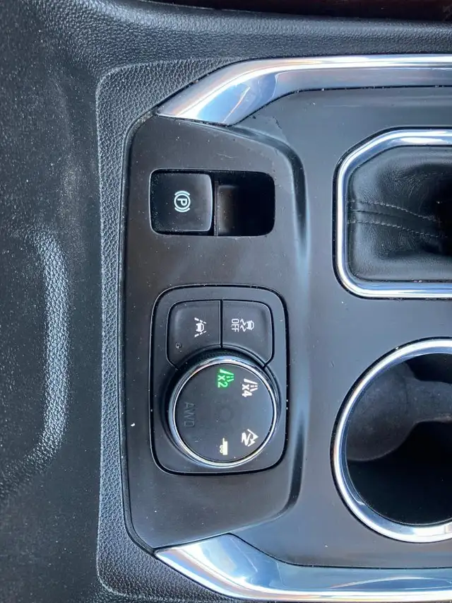 2018 Chevrolet Traverse High Country - Photo 17