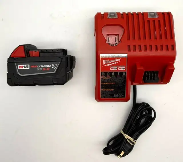 Milwaukee (2844-21) M18 FUEL Duplex Nailer kit $499 - Photo 9