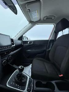 2021 Hyundai Venue Essential - Photo 9