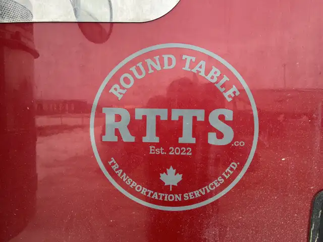 Class 1 Drivers - 3rd Party Sand Hauling Contractors - Photo 2