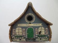 Classic Hand Made Solid Wood Welcome Birds House XCondition! - Photo 6