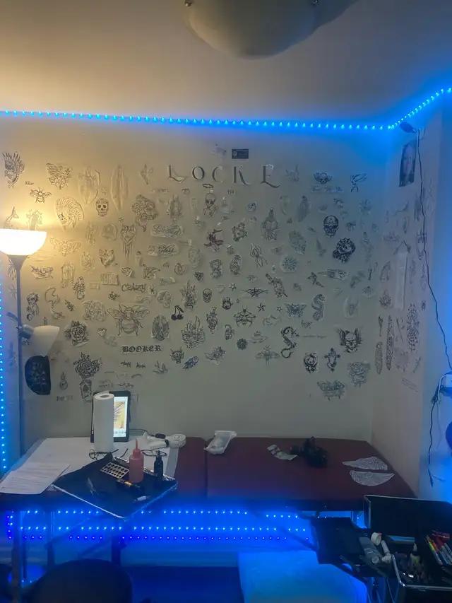 hi im lookimg to tattoo someone for free asap 289-788-5406 - Photo 2