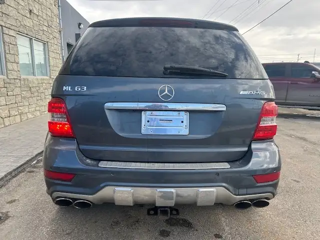 2011 Mercedes-Benz M-Class 4MATIC 4dr ML 63 AMG - Photo 6