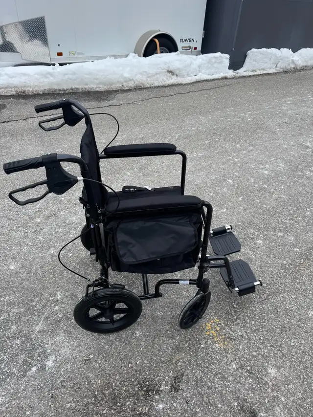 MEDLINE TRANSPORT CHAIR - Photo 3