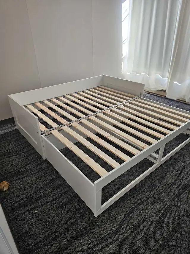 White Day Bed - Photo 4