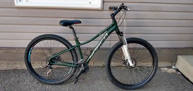 NORCO STORM 27.5 in tires disc brakes $300 obo