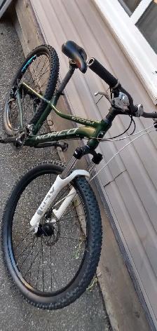 NORCO STORM 27.5 in tires disc brakes $300 obo - Photo 2
