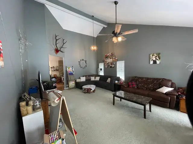 The Perfect Home for a Growing Family – 5BR / 3.5 Bath - Photo 2