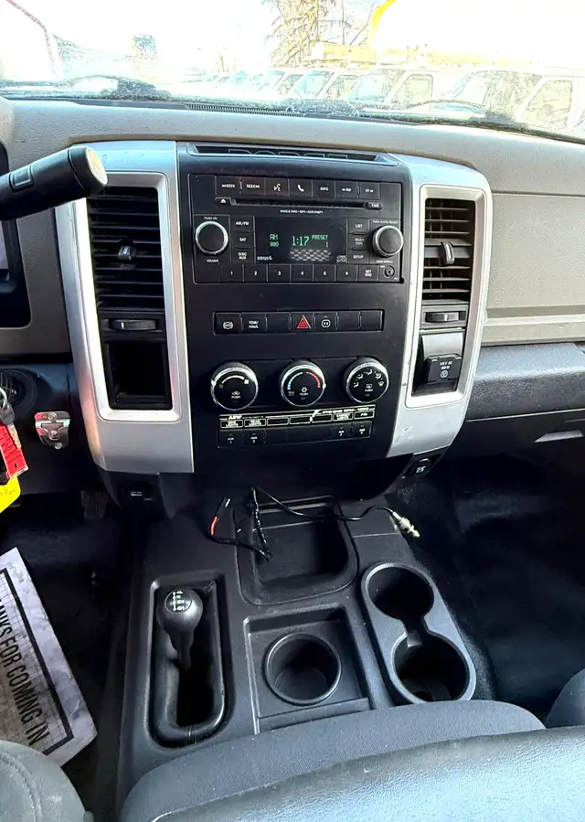 2012 RAM 5500HD SLT DIESEL CHASSIS HIAB055D PICKER SERVICE TRUCK - Photo 19