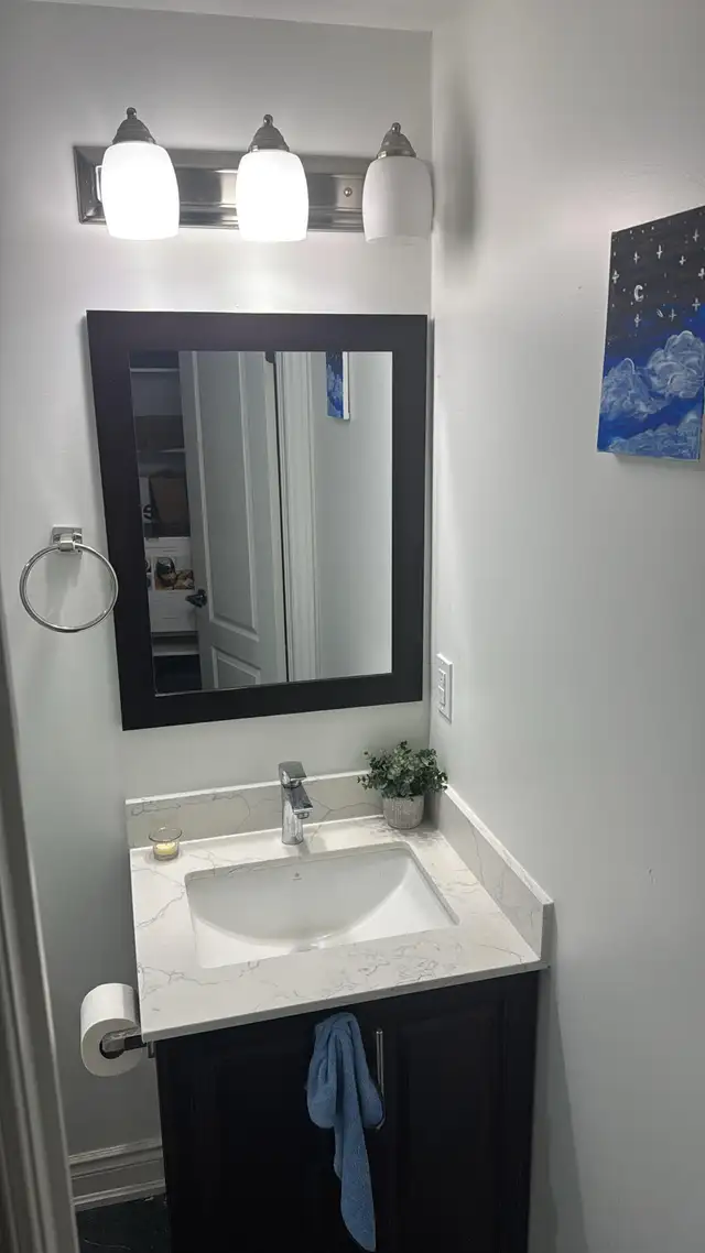 one private bedroom in private washroom in basement - Photo 3