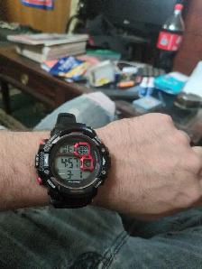 selling watch. - Photo 2