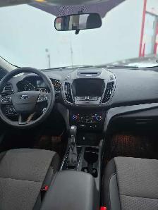 2017 Ford Escape SE - Photo 6