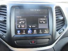 2015 Jeep Cherokee Trailhawk Heated Seats Rear Wiper 4WD - Photo 10