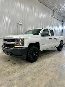 2016 Chevrolet Silverado New Safety 2.5 Inch lift XD rims
