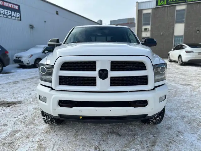 2017 RAM 2500 HD LARAMIE • 4WD • CREW CAB - Photo 2