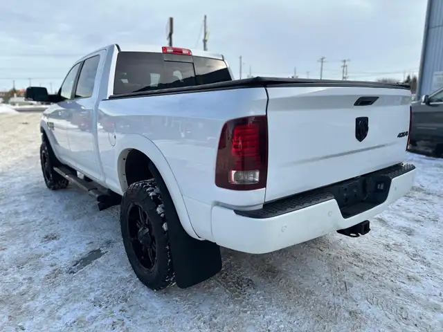 2017 RAM 2500 HD LARAMIE • 4WD • CREW CAB - Photo 7