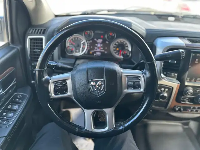 2017 RAM 2500 HD LARAMIE • 4WD • CREW CAB - Photo 17