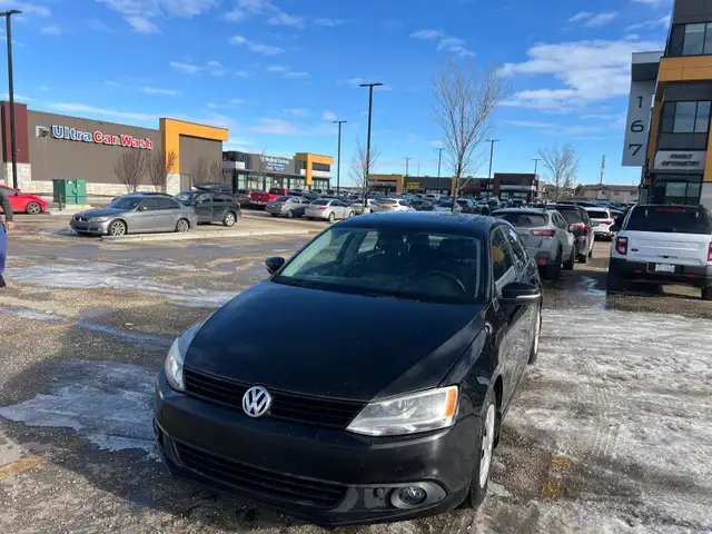 2014 Volkswagen Jetta - Photo 2