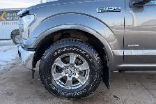 2017 Ford F-150 Lariat Crew Cab 3.5L V6 - Photo 10