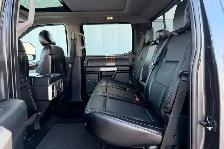 2017 Ford F-150 Lariat Crew Cab 3.5L V6 - Photo 15