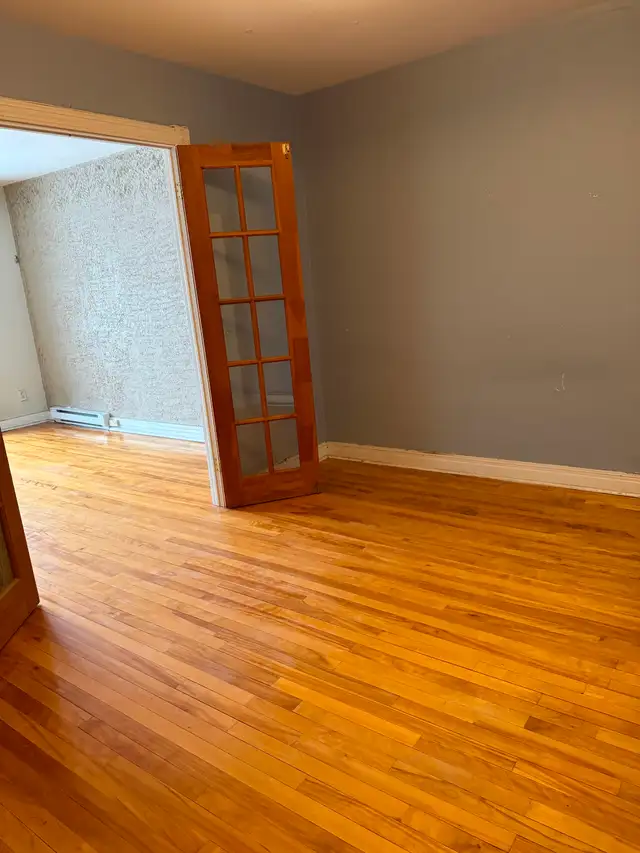 Metro prefontaine, 3.5 apartment for rent, $1250 - Photo 3