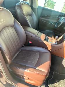 2011 Infiniti EX35 ~ LOW KMS & SAFETIED - Photo 10