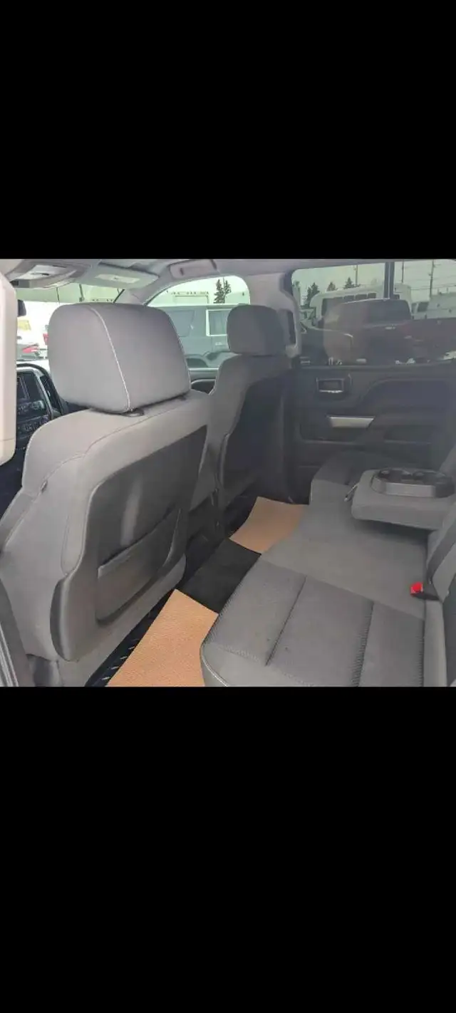 2015 Chev Silverado 1500 5.3L V8 Accident Free - Photo 5