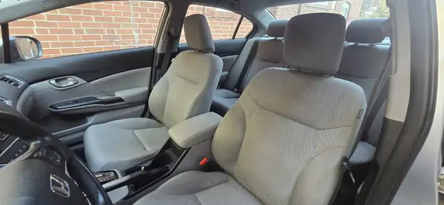 2014 Honda civic - Silver - Excellent condition - Photo 6