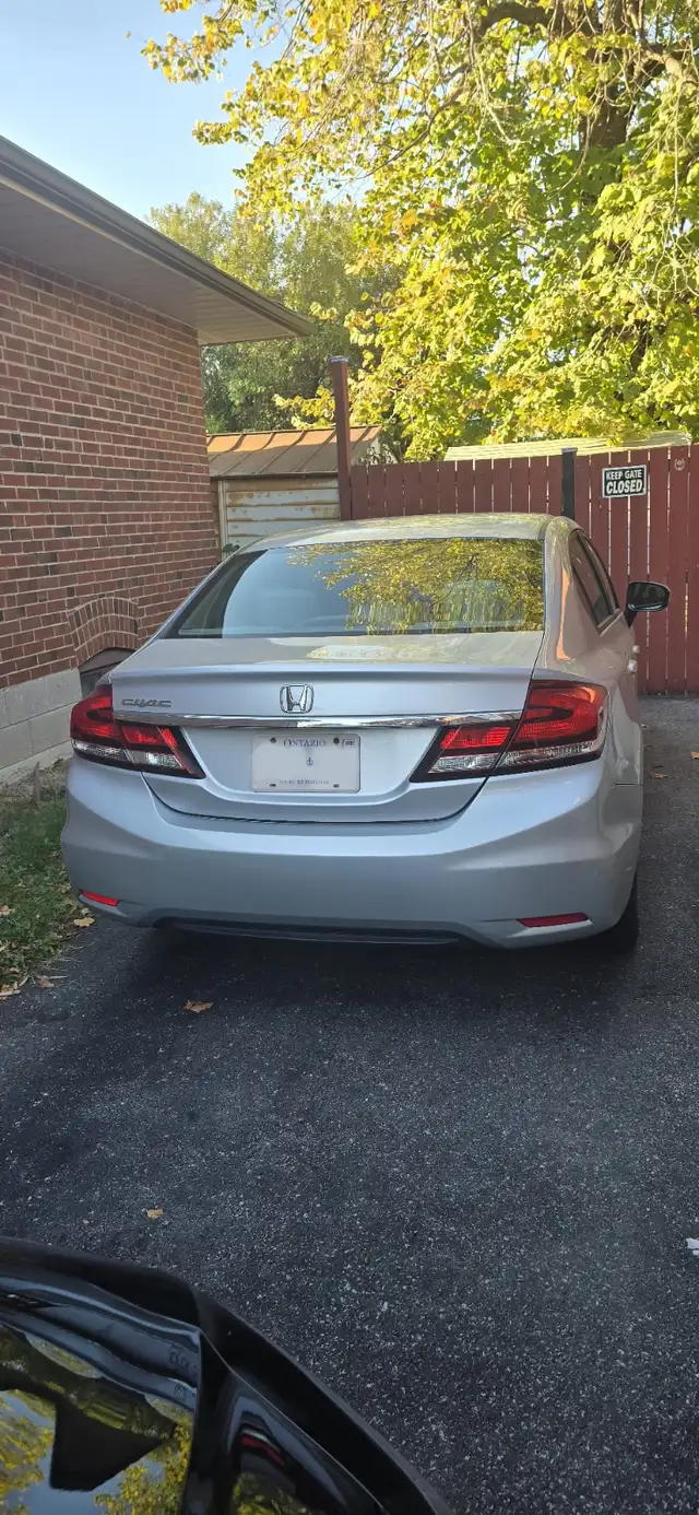 2014 Honda civic - Silver - Excellent condition - Photo 10