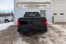 2017 Chevrolet Silverado 1500 Custom Double Cab 5.3L V8 - Photo 5