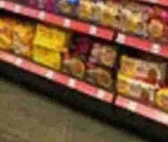 cashier convenience job