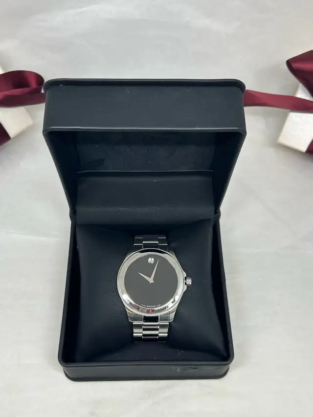 MOVADO BOLD