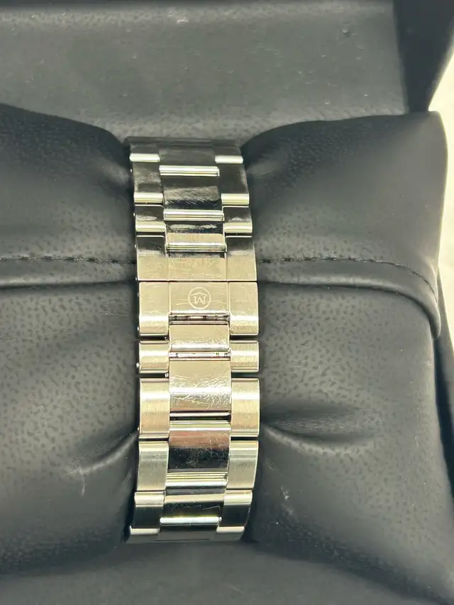 MOVADO BOLD - Photo 5